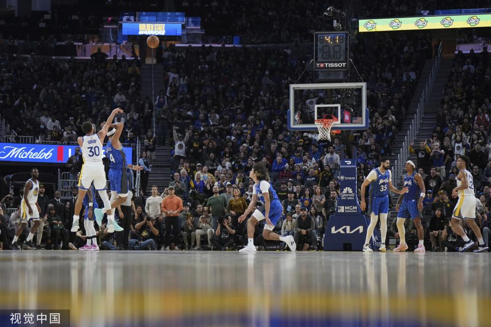 他们均展示 他们均展示