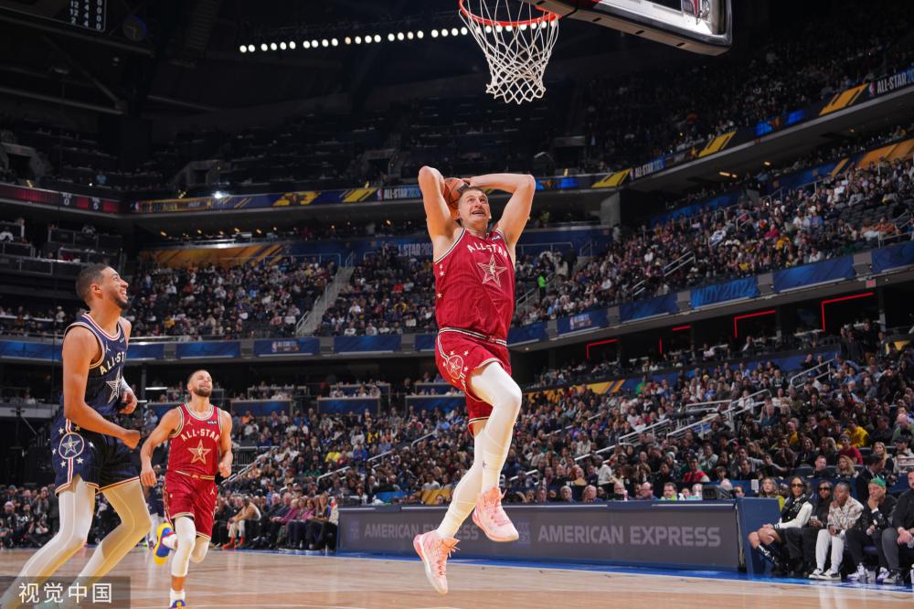 但他依然不 但他依然不